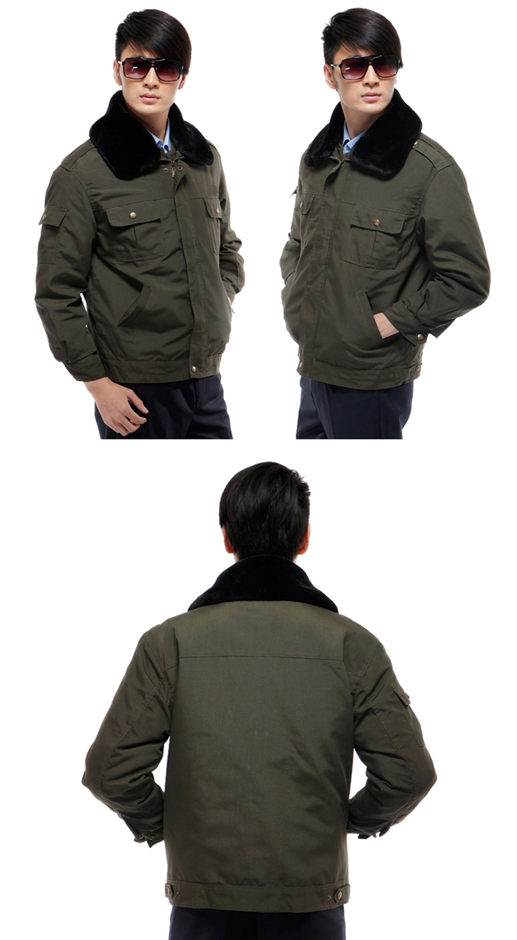 深綠色棉服