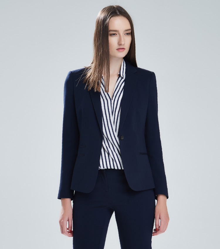 時尚修身女西服