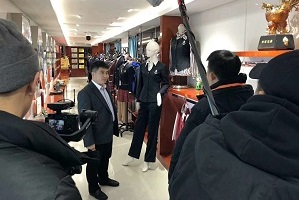 于總講解工服美