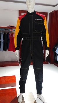 北京工作服定做對(duì)企業(yè)形象的塑造和影響